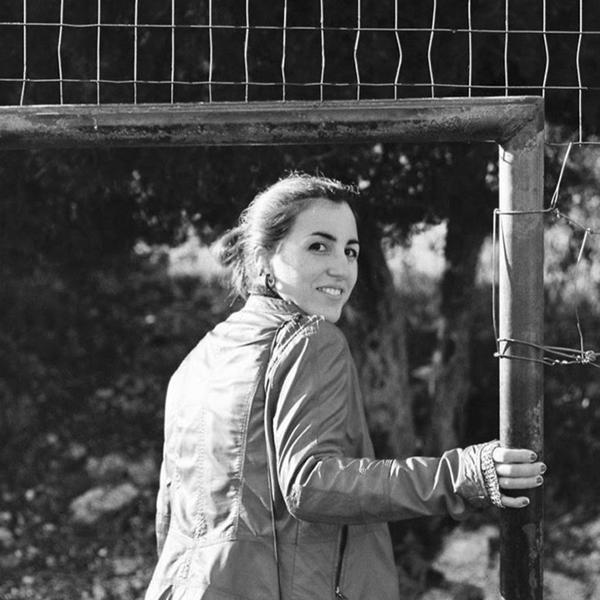 CLAUDIA PIRAS